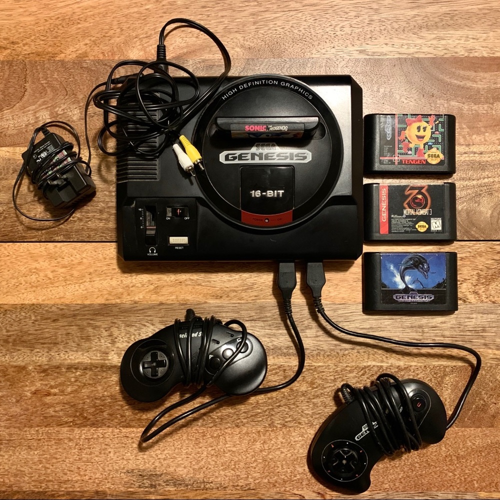 SEGA GENESIS 16-BIT Game Console + 4 Games